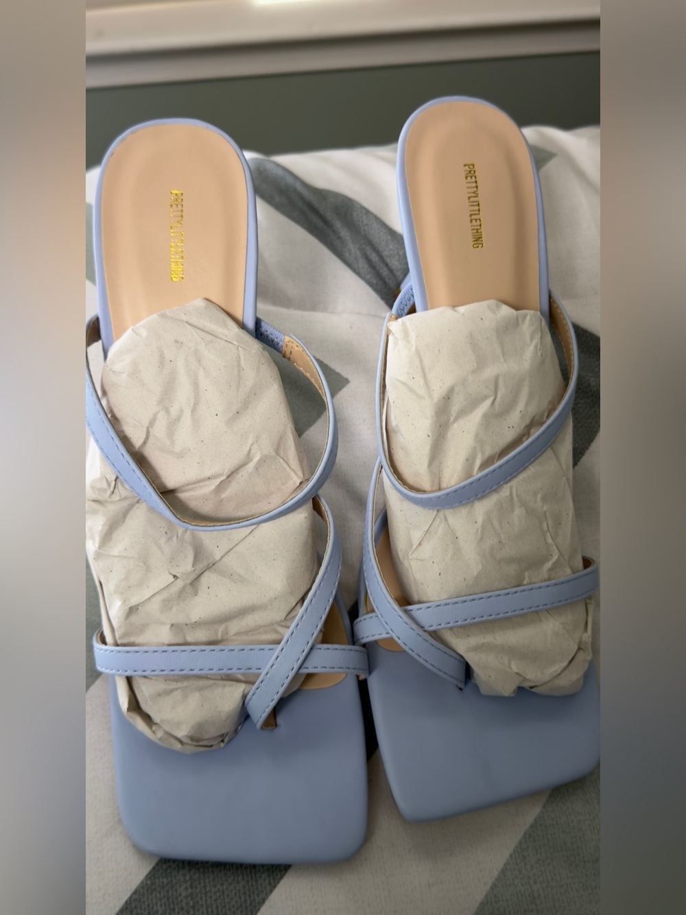 PrettyLittleThing Pastel Blue Strappy Square-Toe Mules